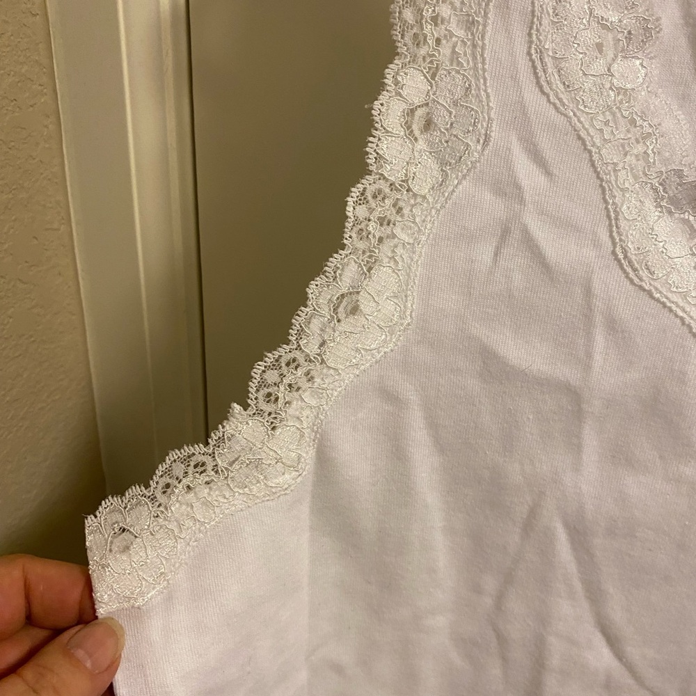 NWT Karen Scott XL Top Lace Trim Tank Sleeve Shirt Stretch White Macys - Picture 3 of 7